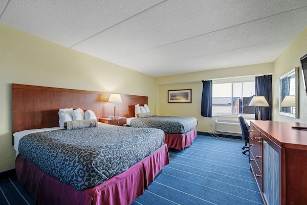 Basic Room, 2 Queen Beds | Desk, WiFi (free), bed sheets
