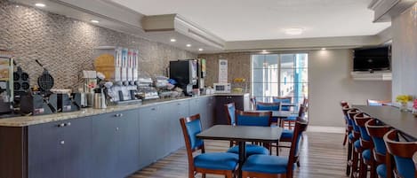 Free daily buffet breakfast