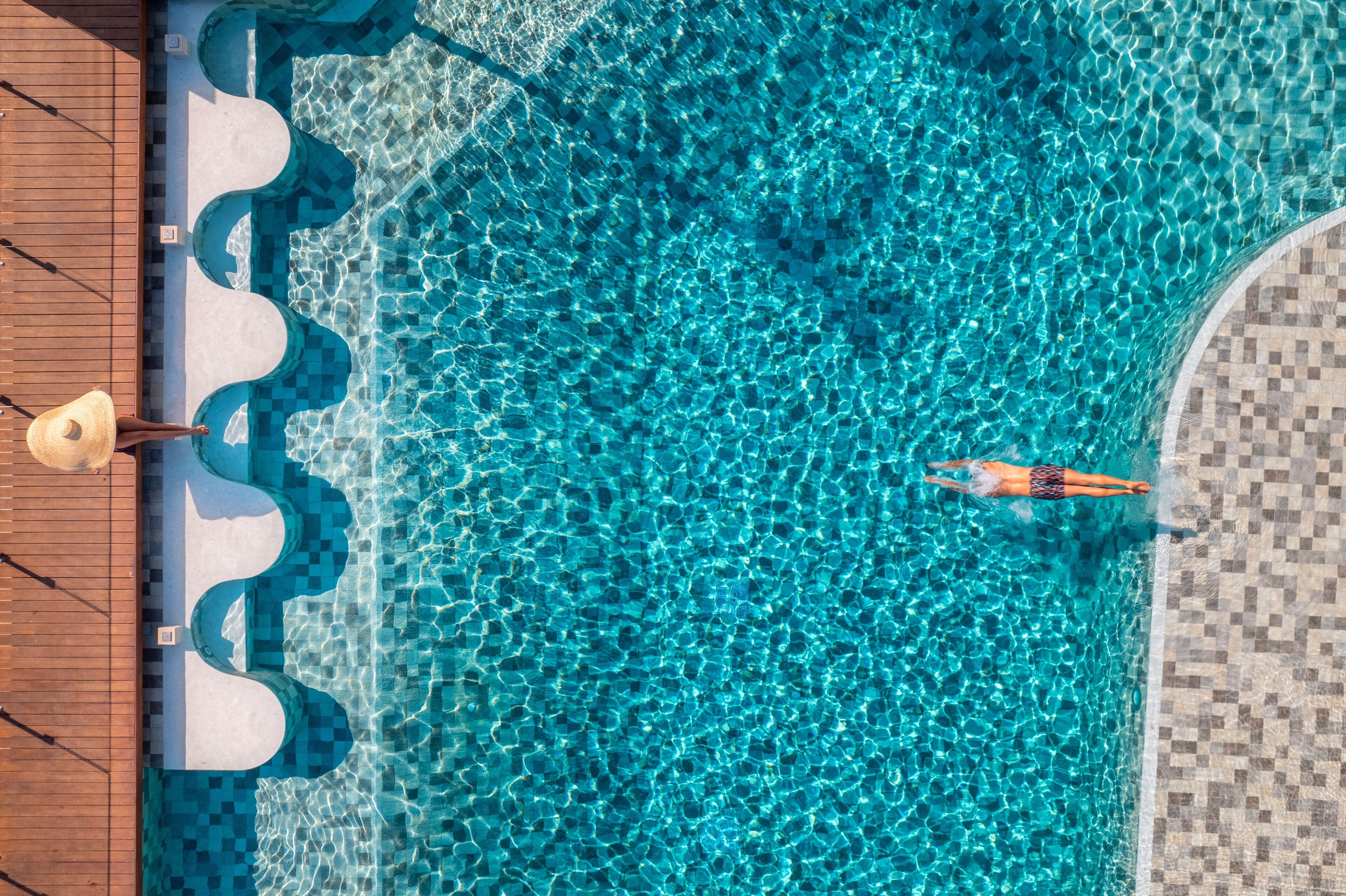 Piscine couverte, 3 piscines extérieures