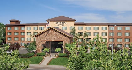 Oxford Suites Chico