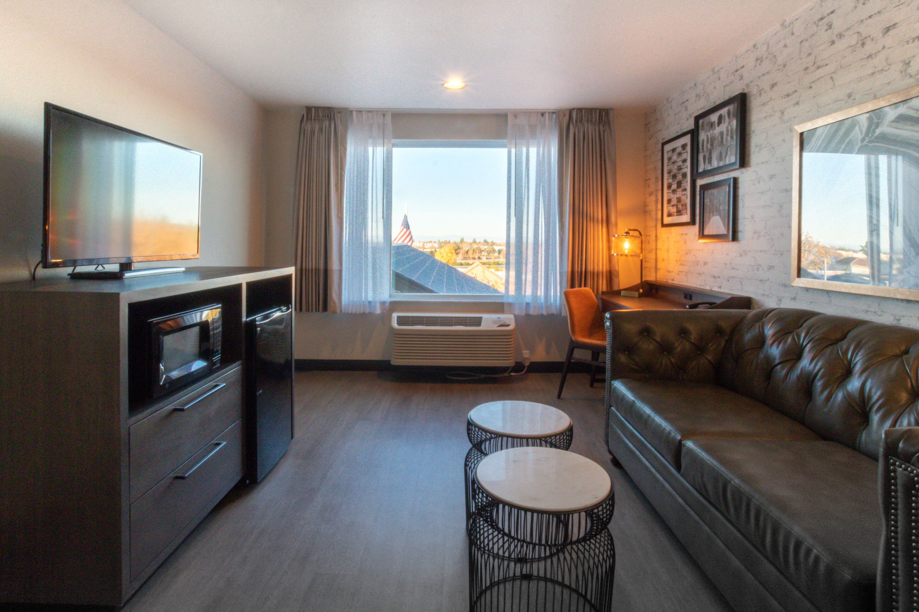 execrative king suite sleeper sofa | living room | flat-screen tv, dvd player