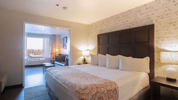 Premium bedding, blackout curtains, iron/ironing board