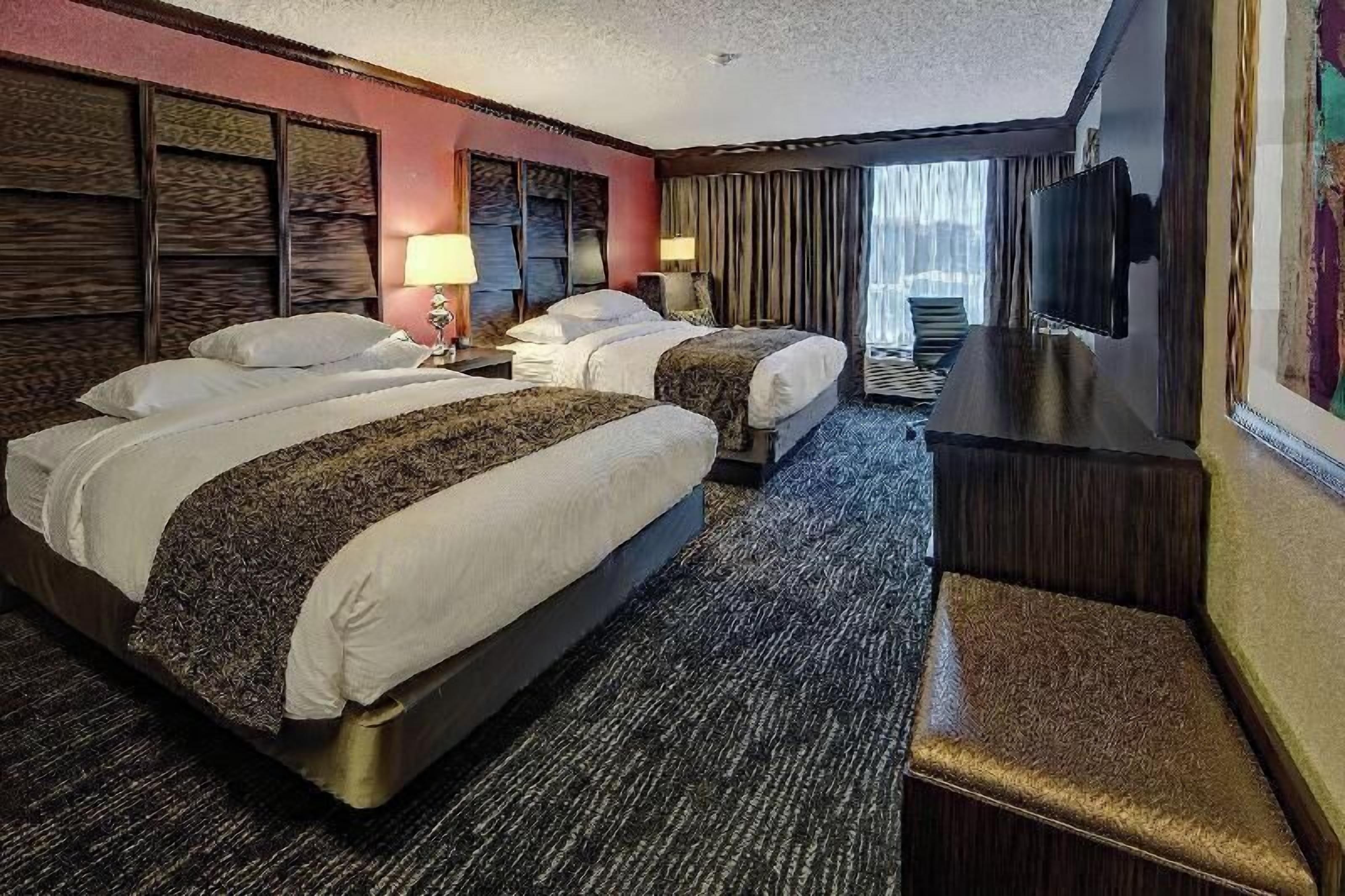 Pillowtop beds, in-room safe, soundproofing, iron/ironing board