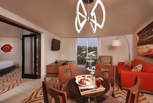Suite, 1 Bedroom, City View | Premium bedding, pillowtop beds, in-room safe, desk