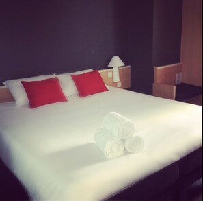 Premium bedding, desk, soundproofing, iron/ironing board