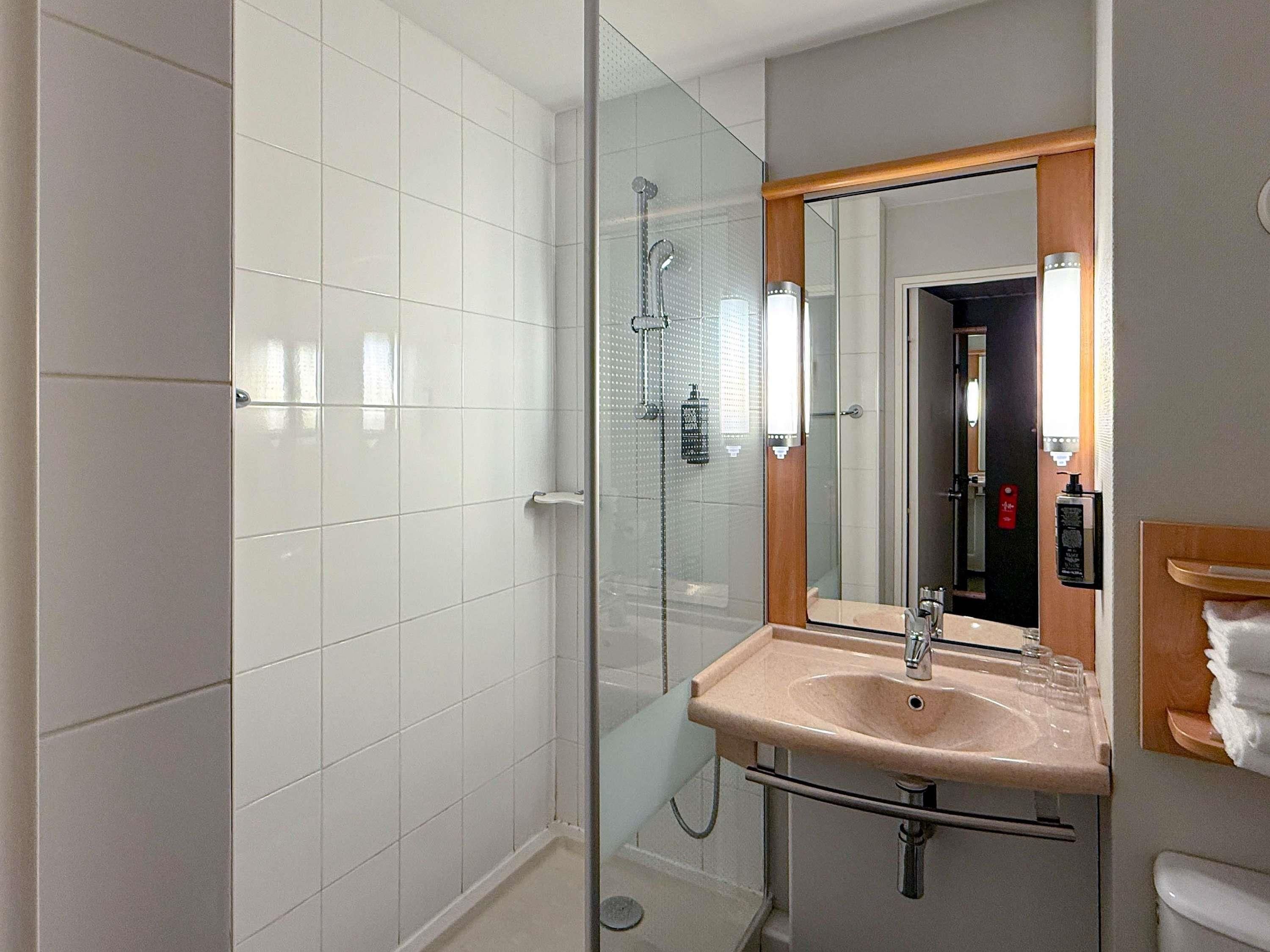 Room, Multiple Beds | Premium bedding, desk, soundproofing, iron/ironing board (on request)