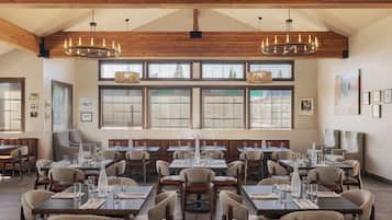 Breakfast and dinner served, American cuisine