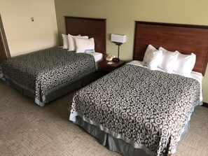 Pillowtop beds, desk, iron/ironing board, free WiFi