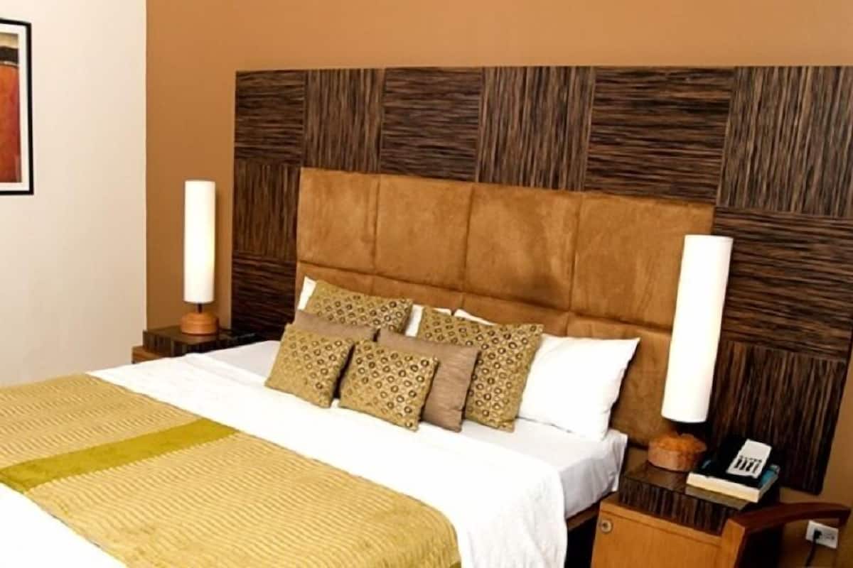In-room safe, desk, blackout curtains, iron/ironing board