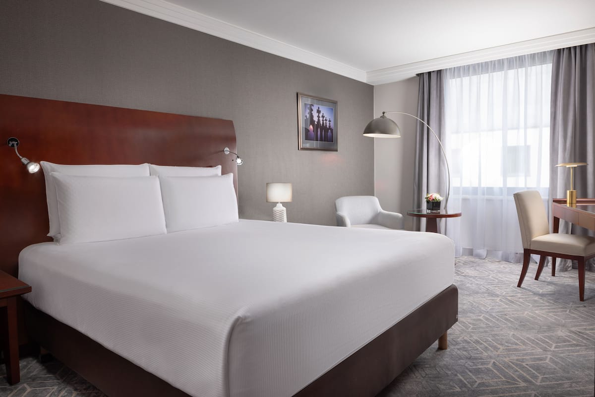 Suite, 1 King Bed, City View (Governor) | 1 bedroom, hypo-allergenic bedding, minibar, in-room safe