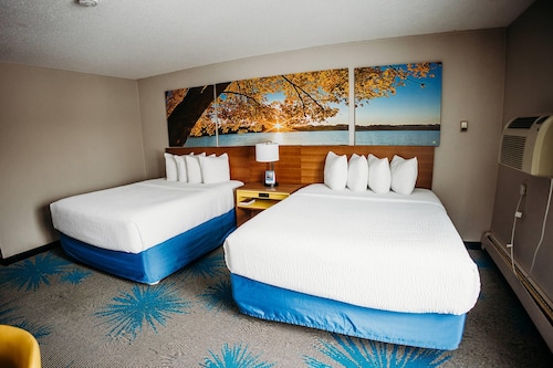 Days Inn by Wyndham International Falls