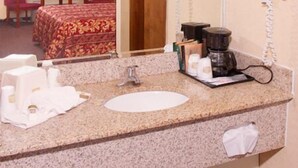 Hair dryer (on request), towels - Rodeway Inn Forsyth near GA Public Safety Training Center (Forsyth)