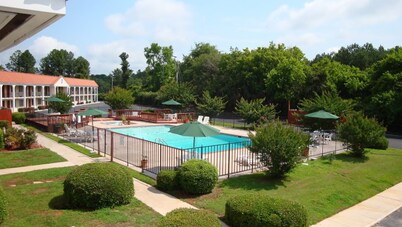 Rodeway Inn