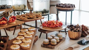 A buffet table with various pastries and desserts. - Sofitel Golfe Ajaccio Thalassa Sea & Spa (Grosseto-Prugna)