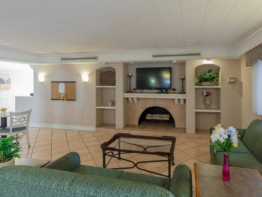 Khu tiếp khách ở sảnh