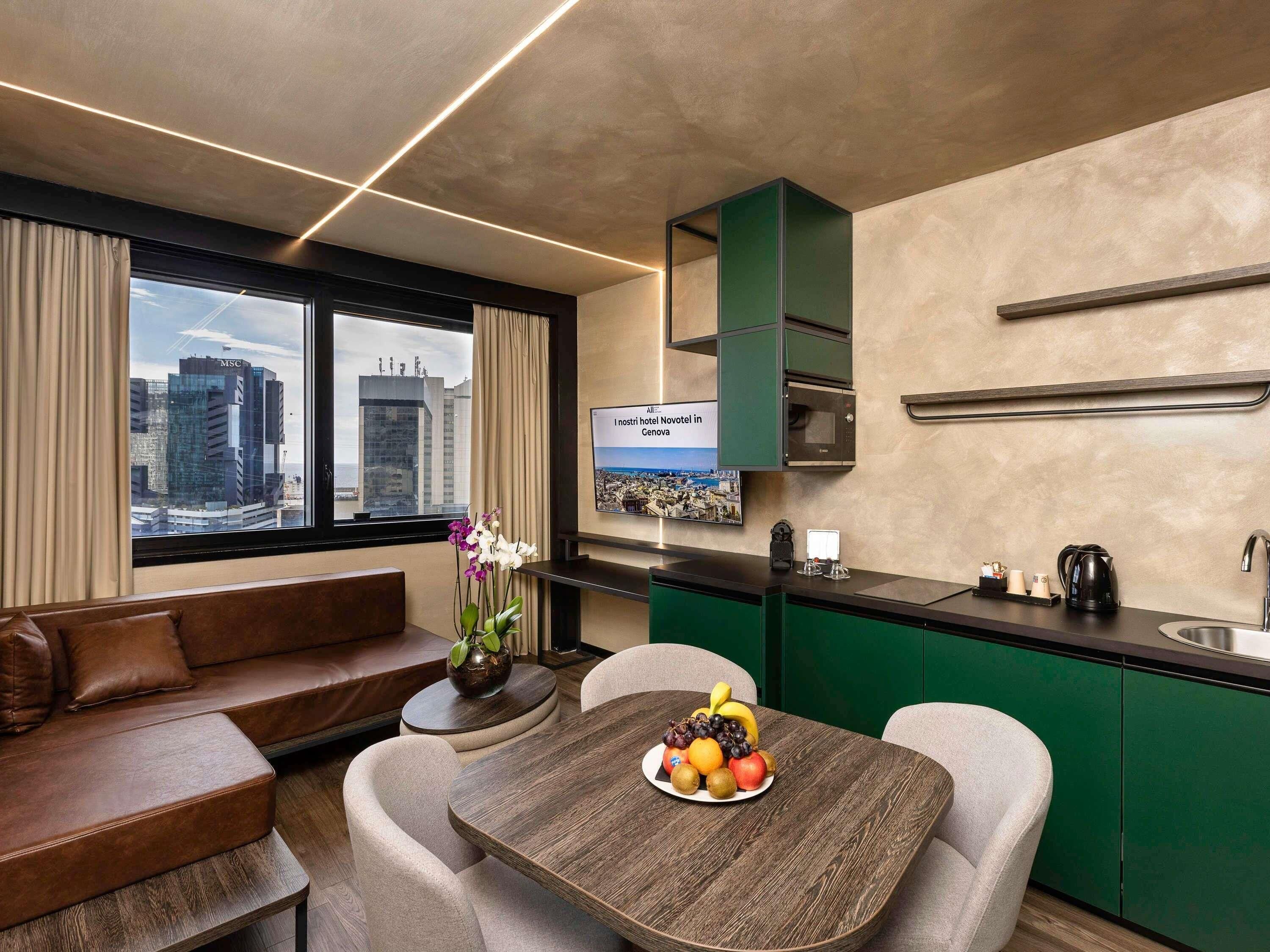 豪華公寓, 1 張標準雙人床及 1 張梳化床 | 防敏寢具、迷你吧、房內夾萬、遮光窗簾/窗簾