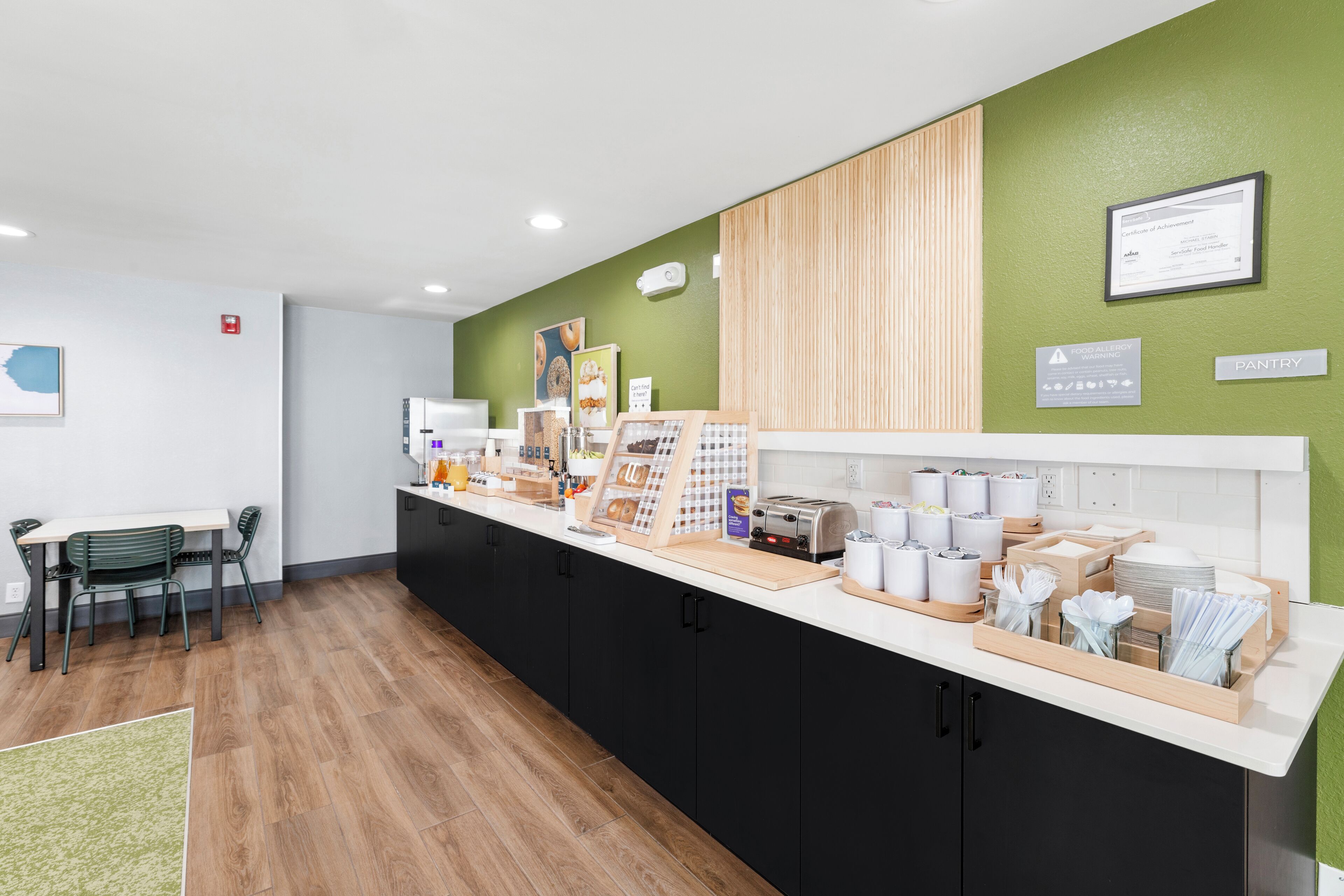 Petit déjeuner continental compris tous les jours