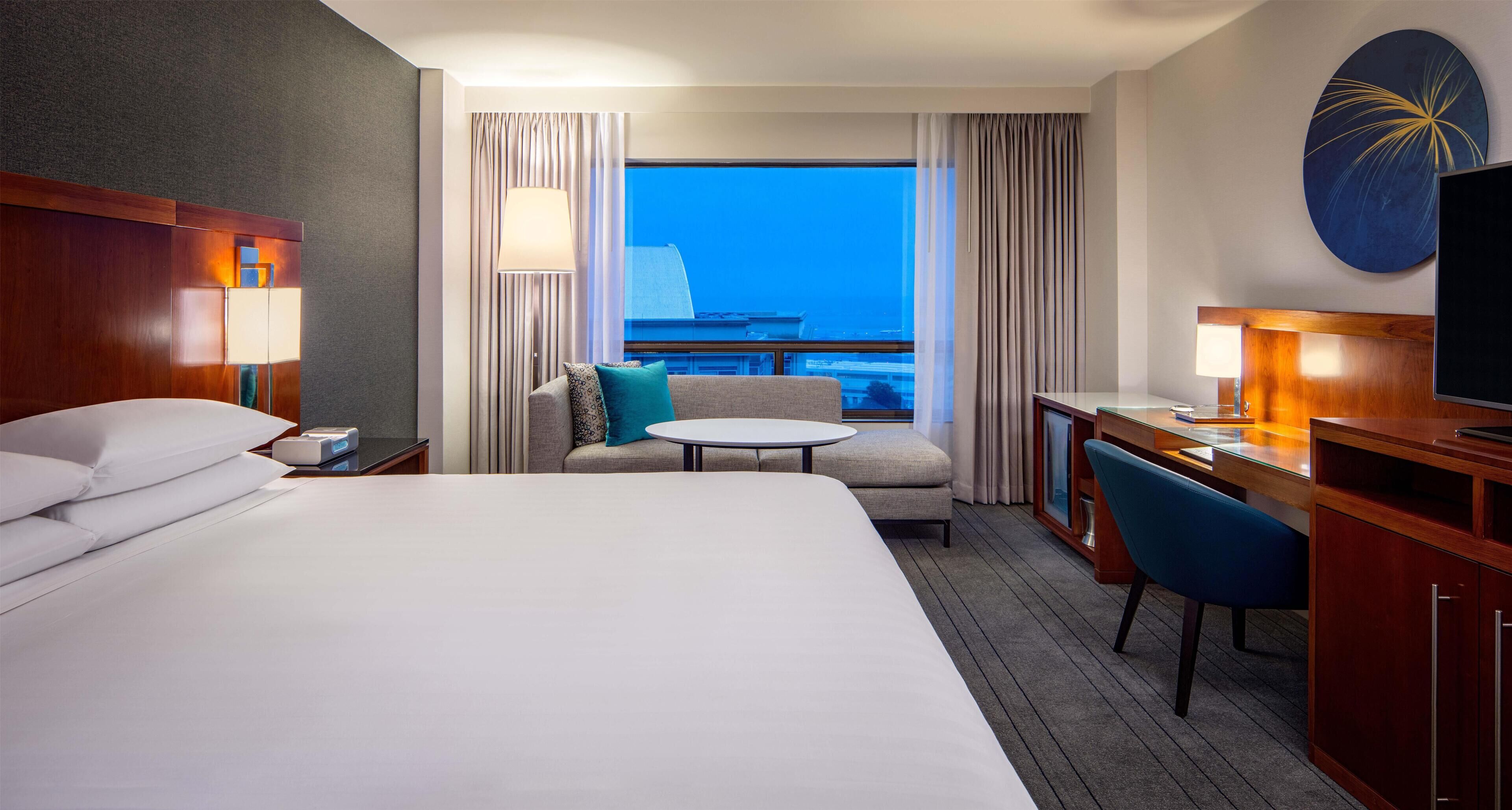 Pillowtop beds, in-room safe, desk, laptop workspace