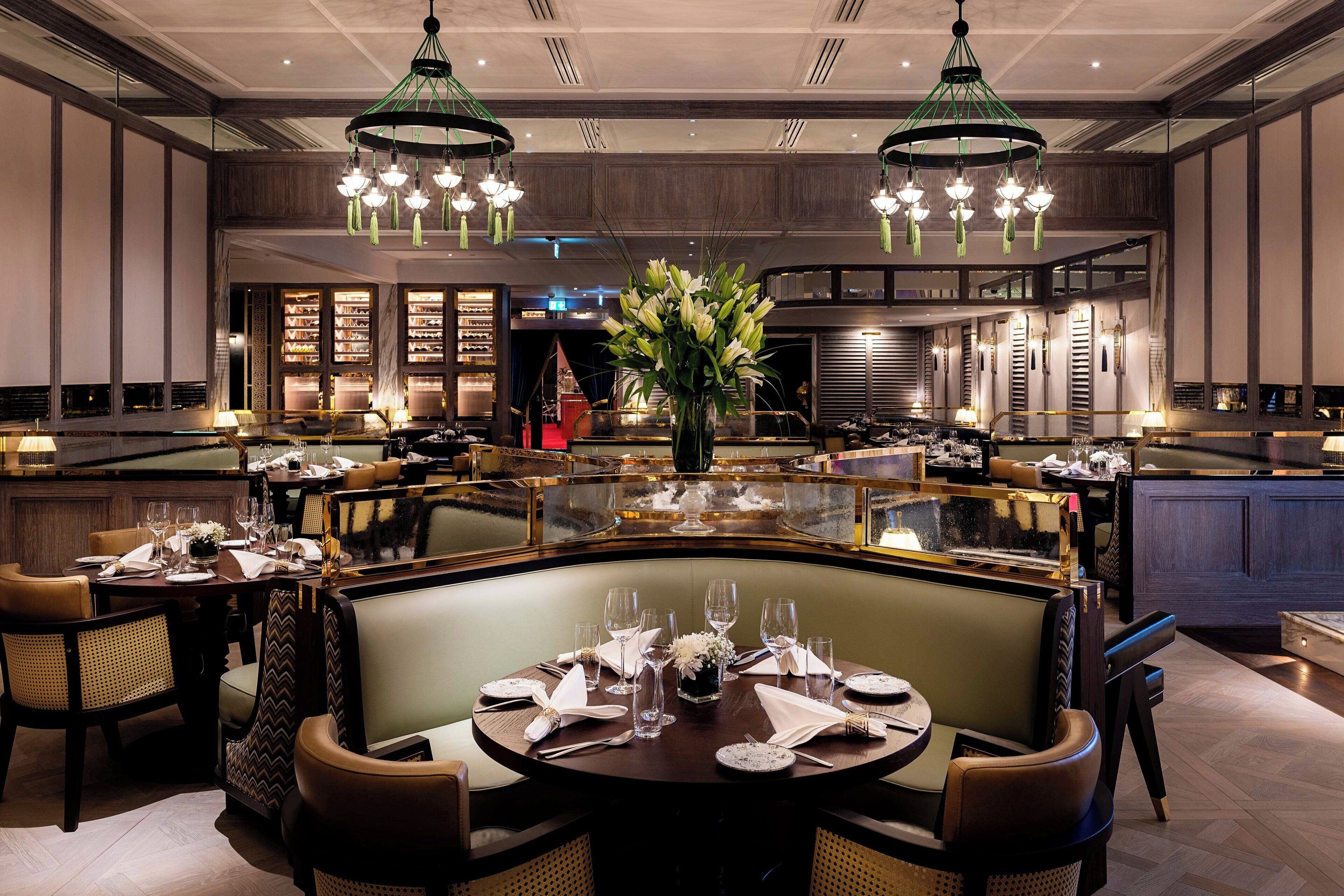 6 restaurants, breakfast, lunch, dinner served; international cuisine