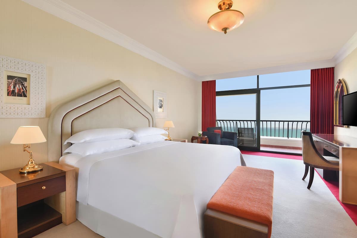 Premium bedding, down comforters, pillowtop beds, minibar