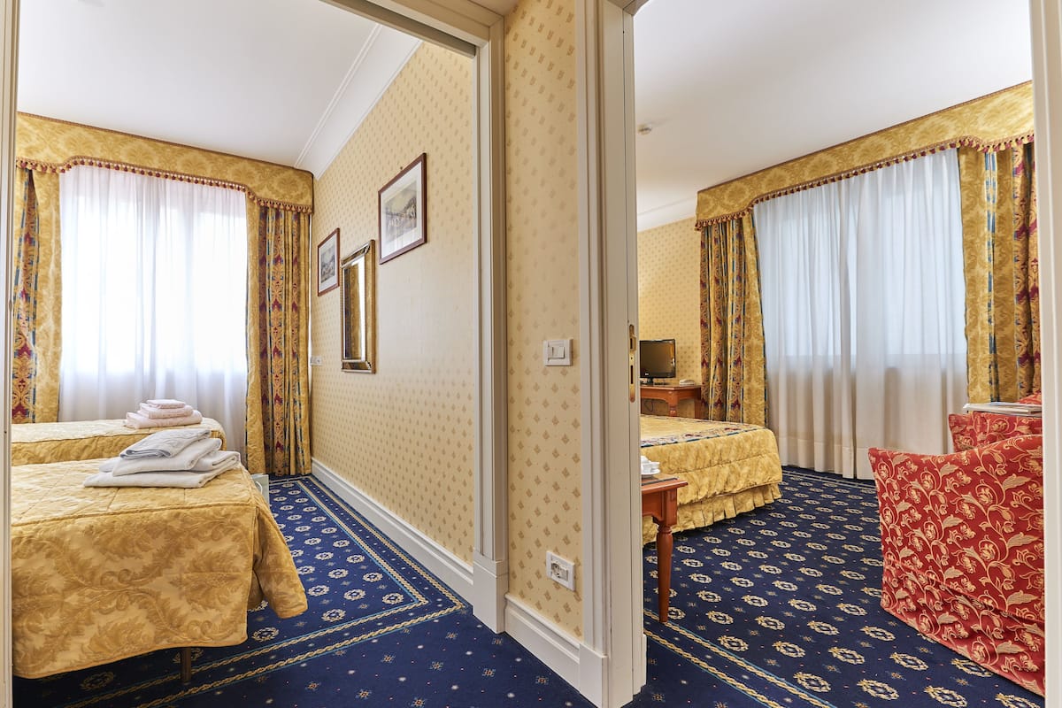 Premium bedding, minibar, in-room safe, desk