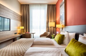 Executive Room | In-room safe, desk, soundproofing, free cribs/infant beds