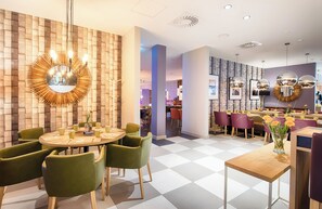 Daily buffet breakfast (EUR 17 per person)
