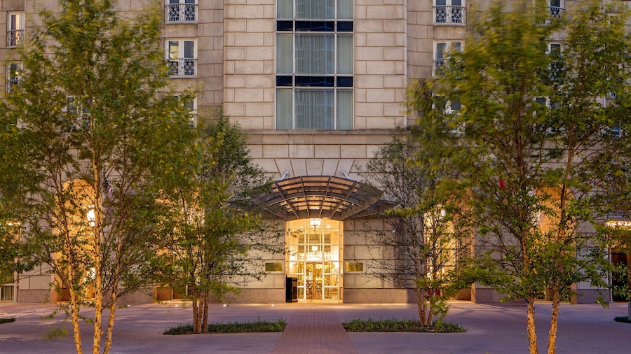 Hotel Crescent Court