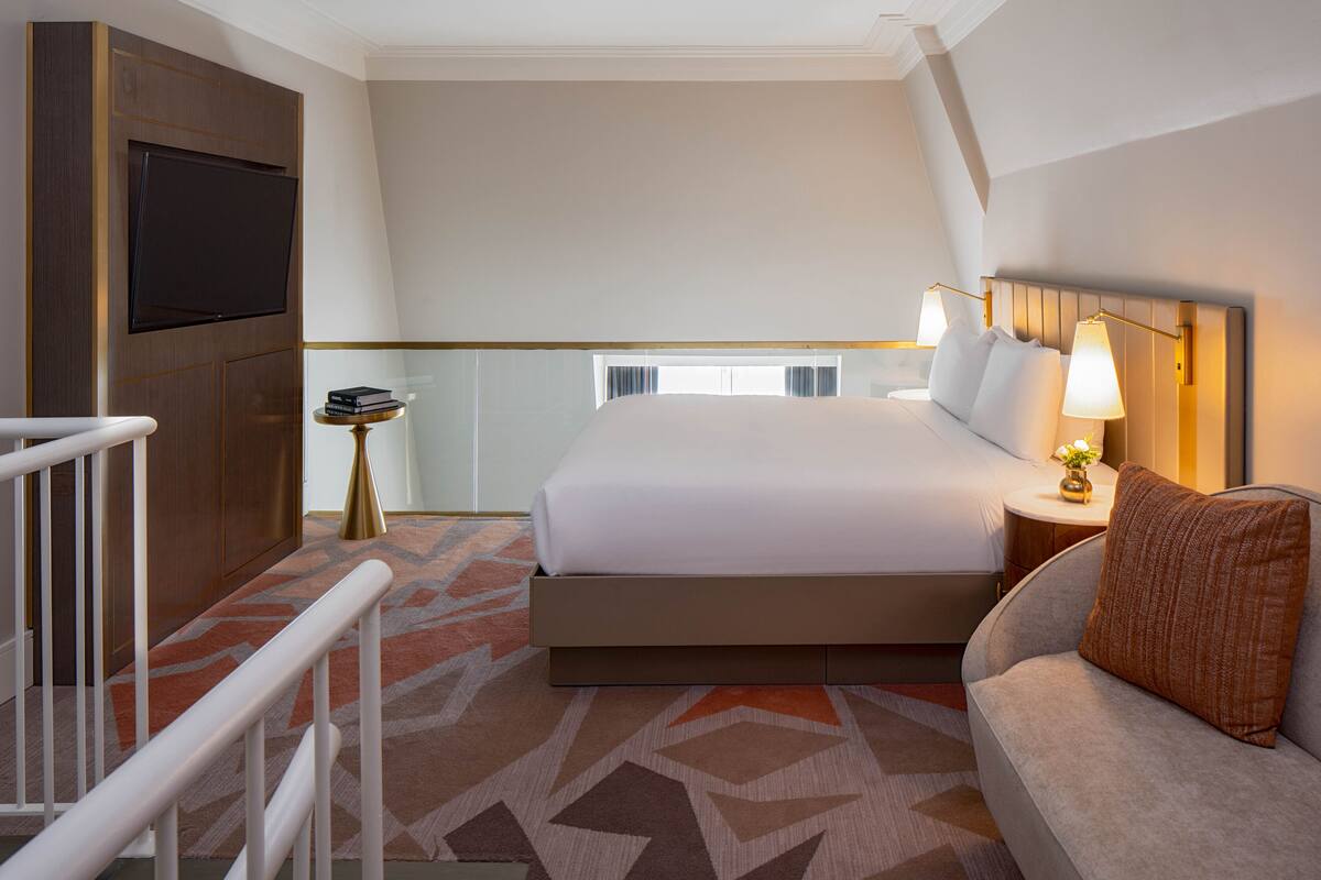 Suite (Loft) | Hochwertige Bettwaren, Minibar, Zimmersafe, Schreibtisch