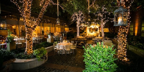 Hotel Crescent Court