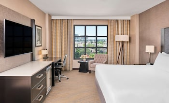 Hypo-allergenic bedding, pillowtop beds, in-room safe, desk at Hyatt Regency La Jolla