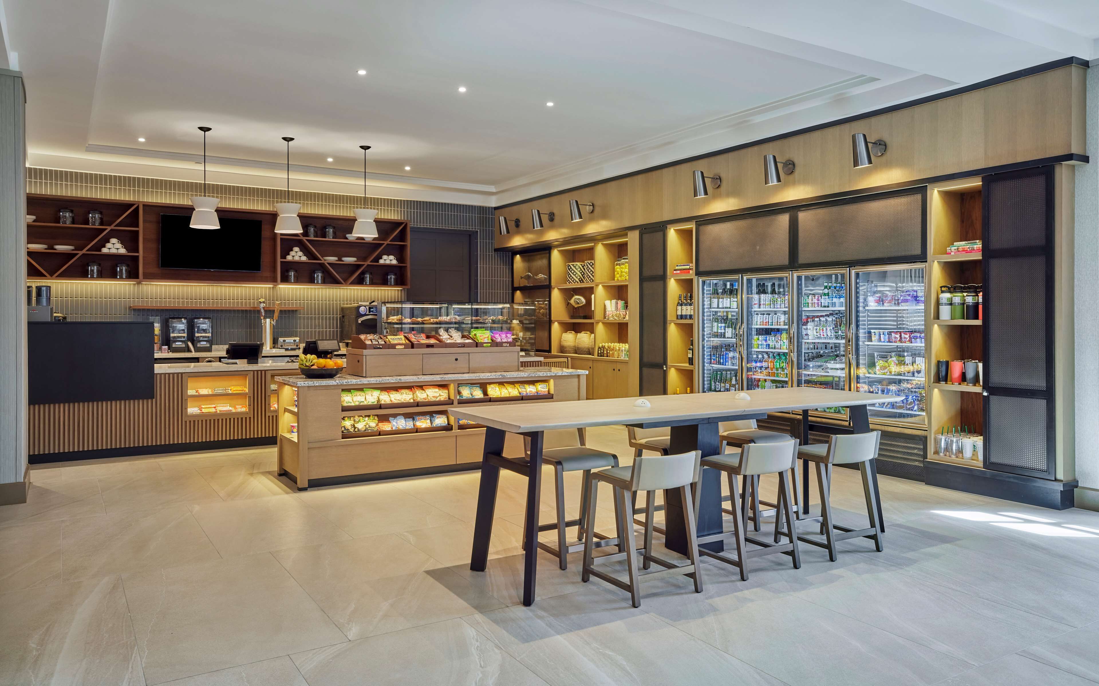 每日供应全套早餐（需付费）