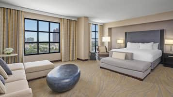 Hypo-allergenic bedding, pillowtop beds, in-room safe, desk