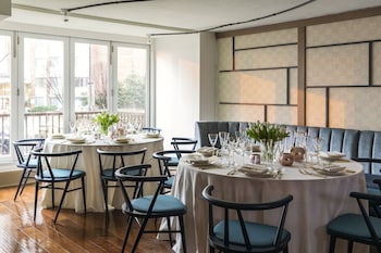 Breakfast, lunch, dinner and brunch served at Hotel Madera