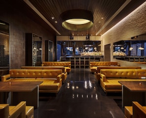 5 restaurants, breakfast, lunch, dinner served; Mexican cuisine