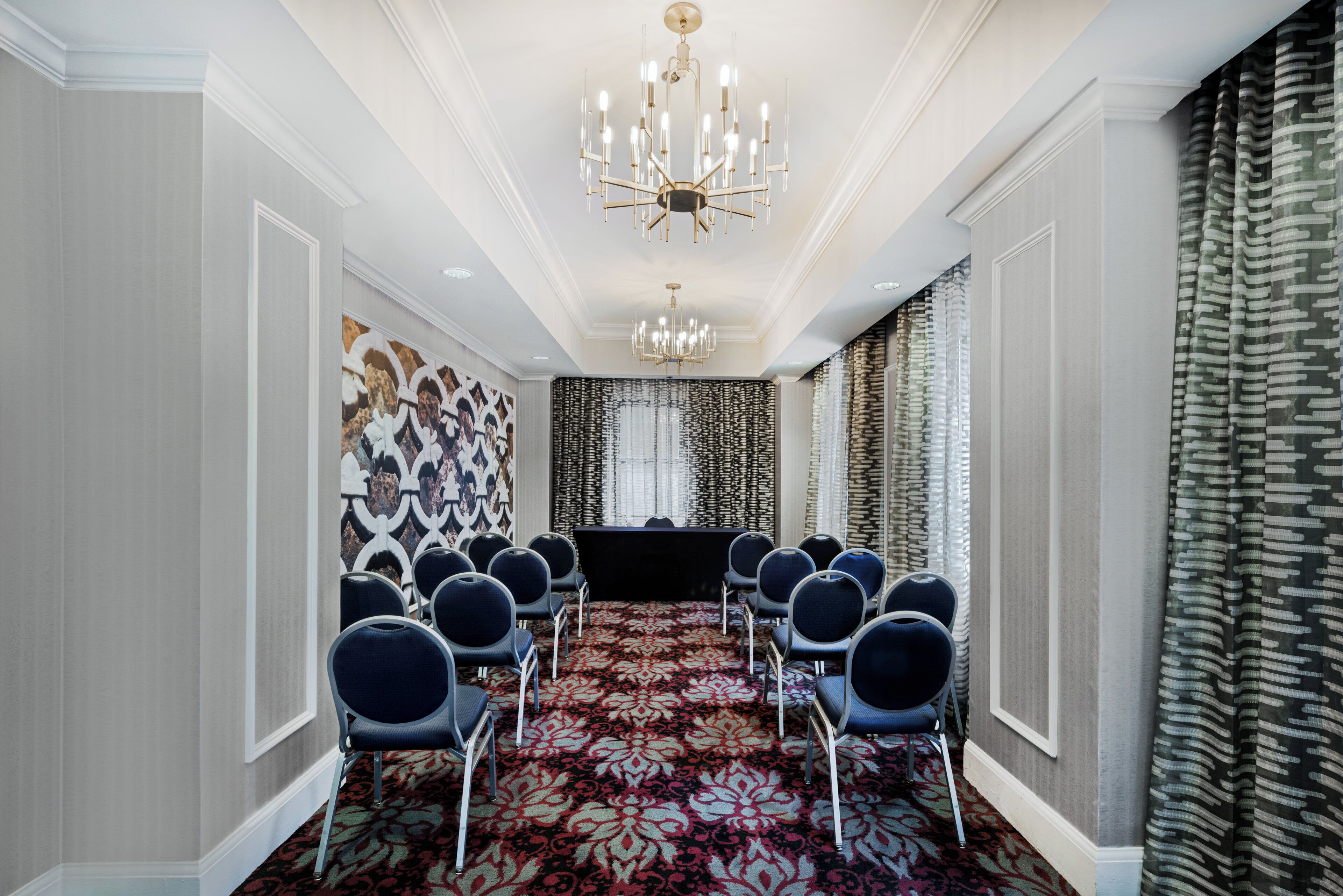 Photo - Hotel Indigo Dallas Downtown by IHG