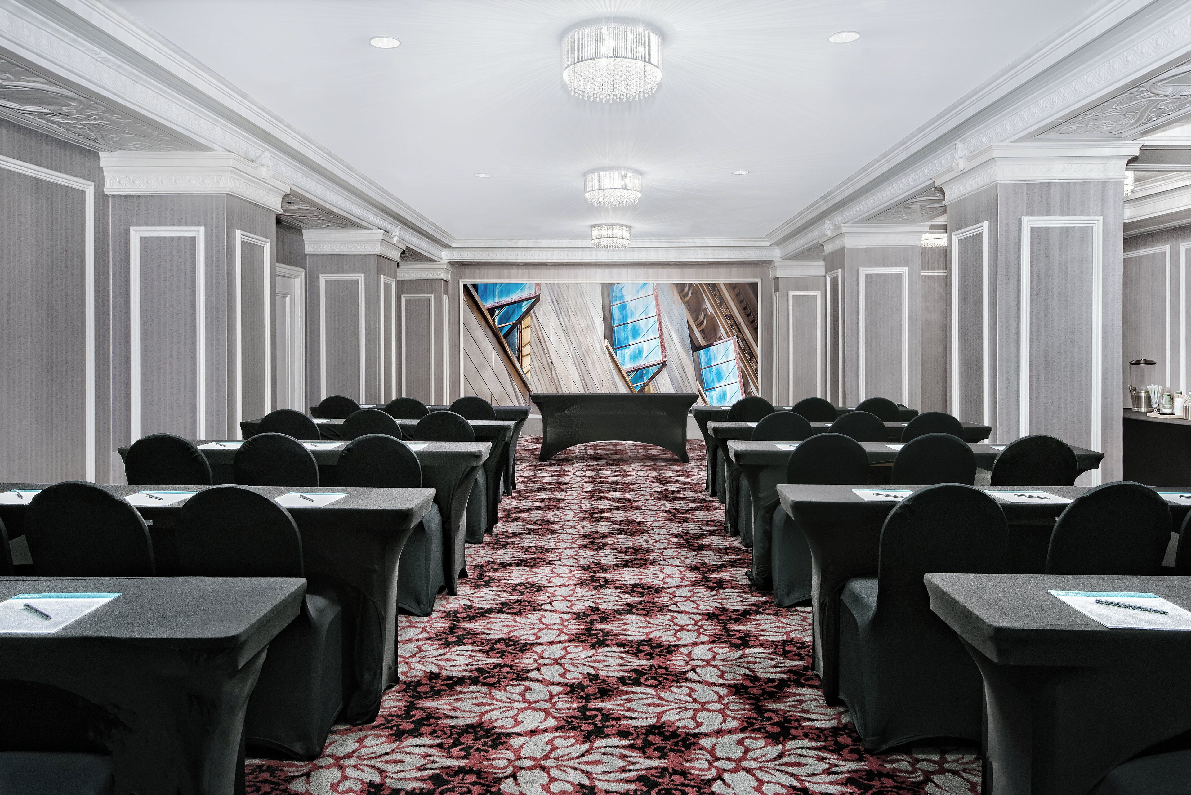 Photo - Hotel Indigo Dallas Downtown by IHG