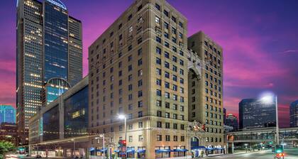 Hotel Indigo Dallas Downtown by IHG