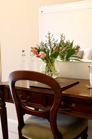 Habitació doble superior | Minibar, caixa forta a l'habitació i decoració individual 