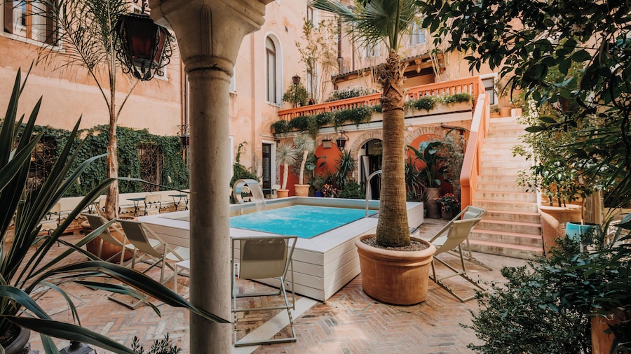 ホテル ジョルジョーネ