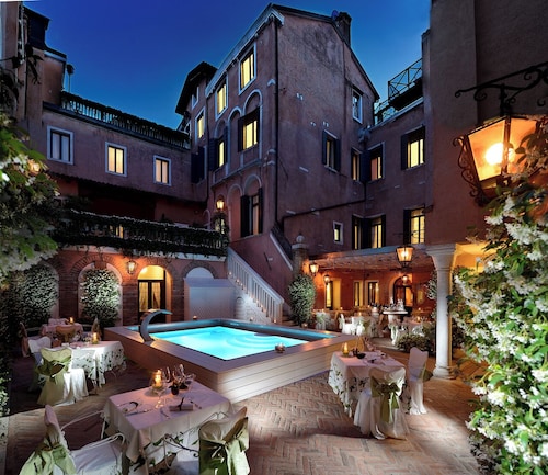 ホテル ジョルジョーネ