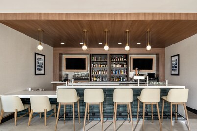 Holiday Inn Ontario by IHG