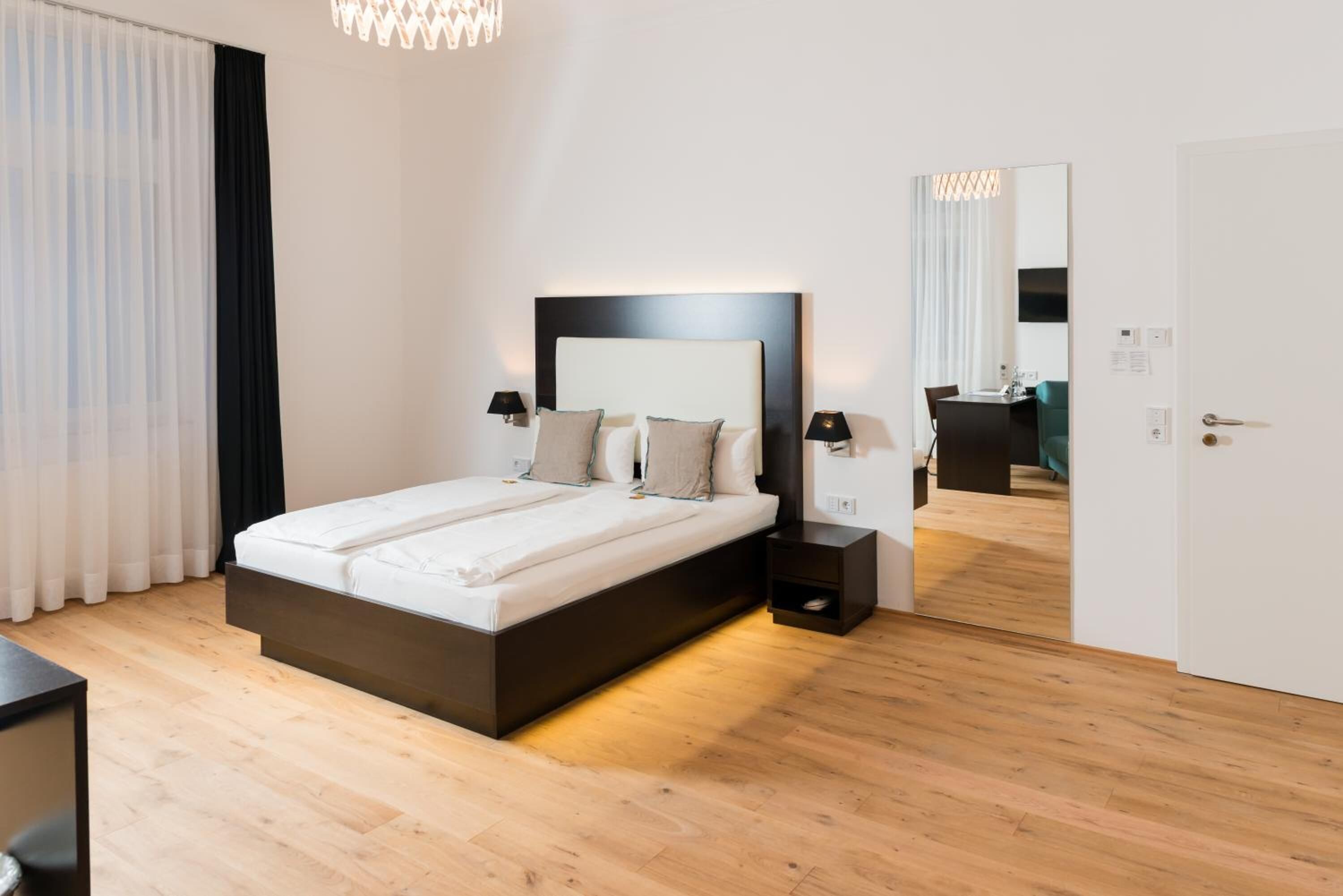 individually decorated, desk, iron/ironing board, free wifi