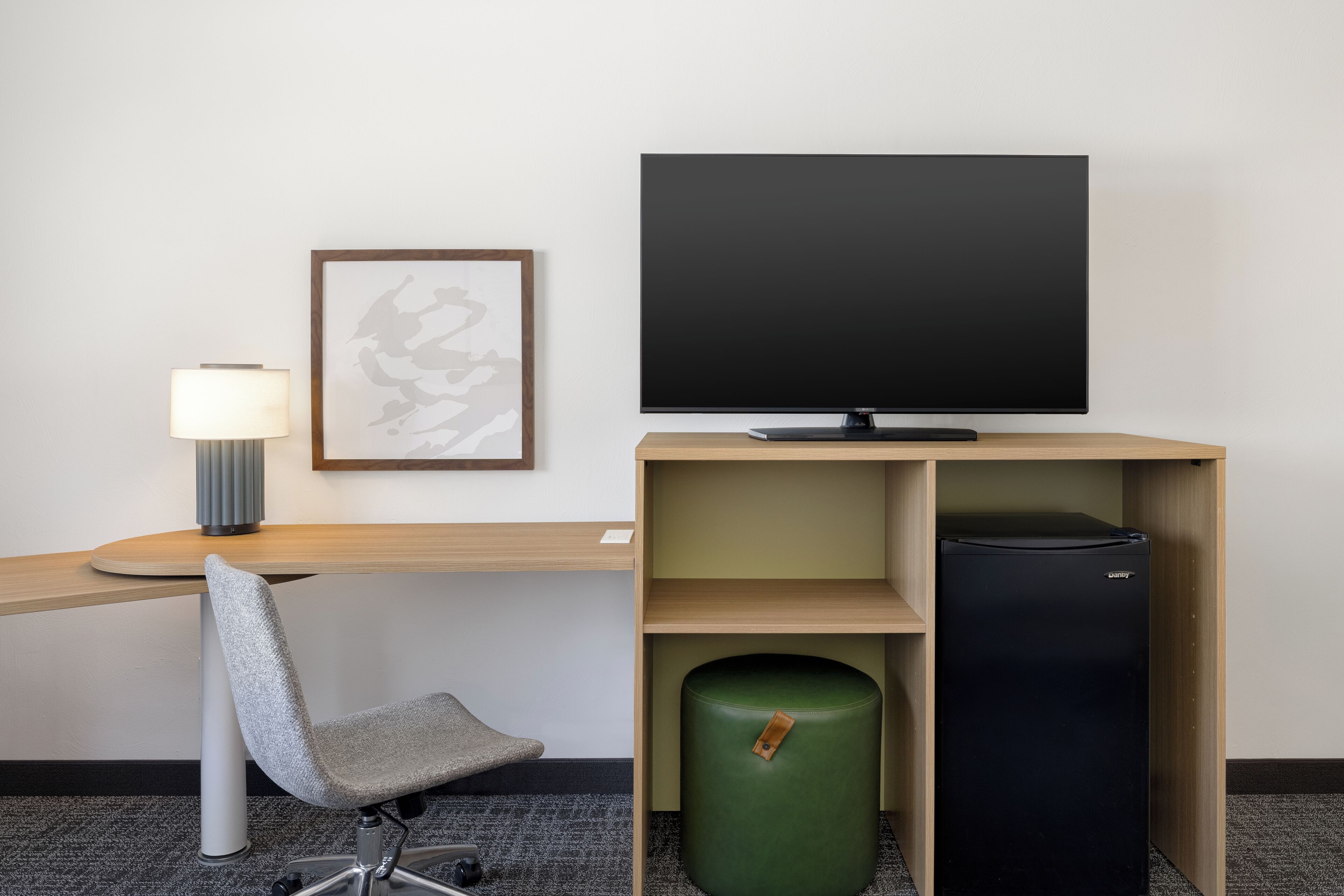 Premium bedding, in-room safe, desk, soundproofing