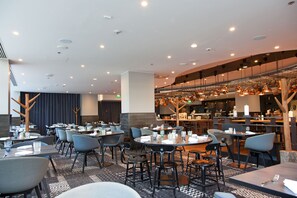 Daily buffet breakfast (EUR 21 per person) - Scandic Park Helsinki (Helsinki)