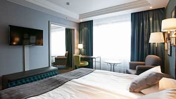 Rom – superior, 1 kingsize-seng (Plus) | Safe på rommet, wi-fi (inkludert) og sengetøy