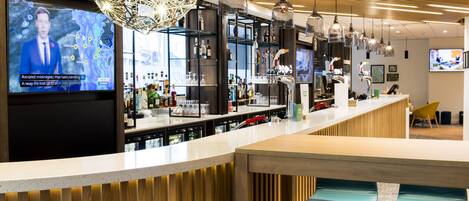 بار (في المنشاة)