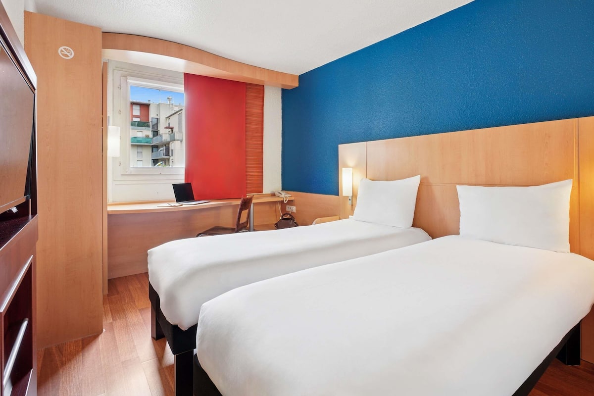Standard Room, 2 Single Beds