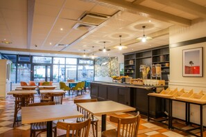 Daily buffet breakfast (EUR 12.9 per person)
