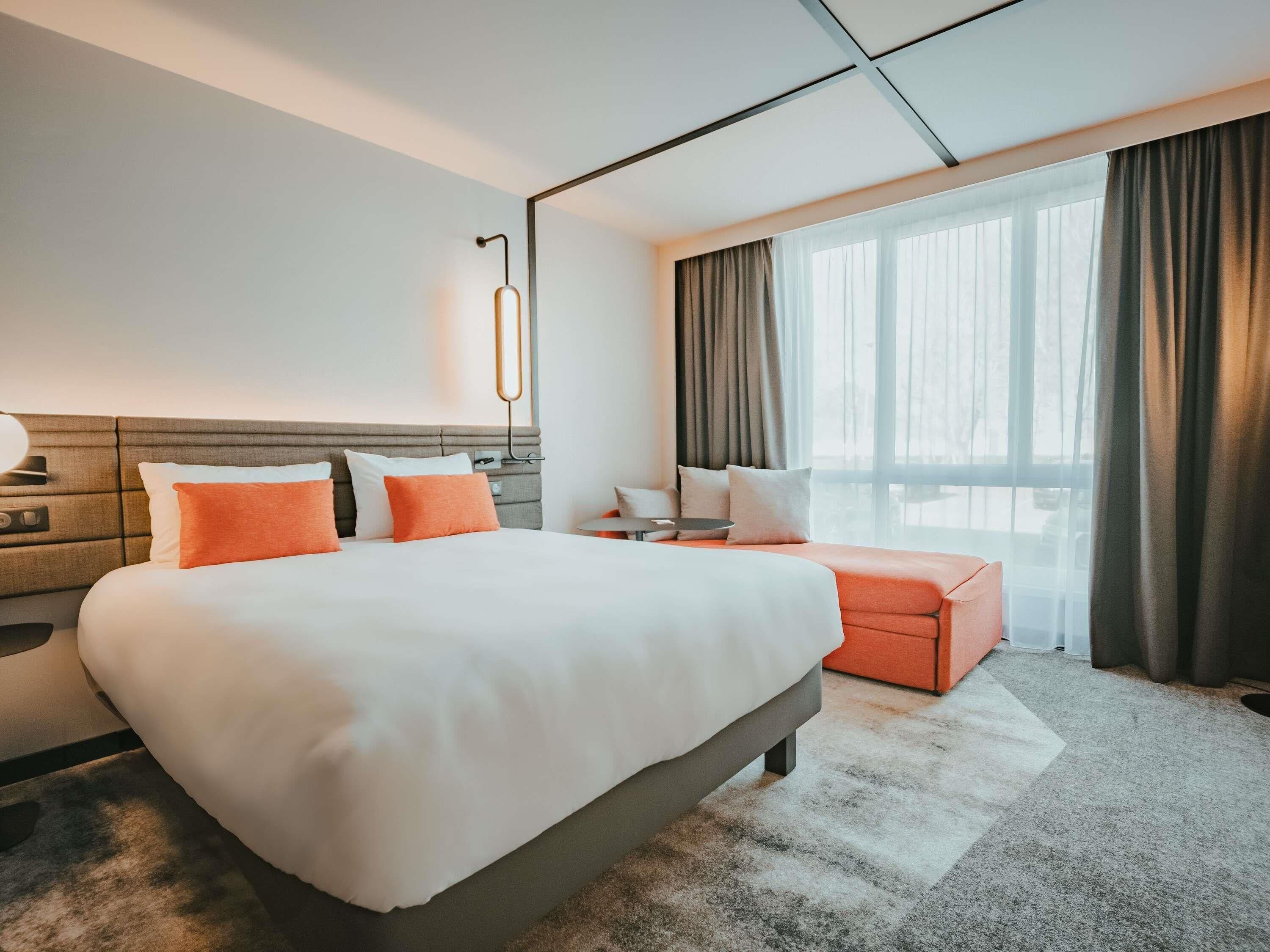 Superior Room, 1 Queen Bed with Sofa bed | Premium bedding, memory foam beds, in-room safe, desk